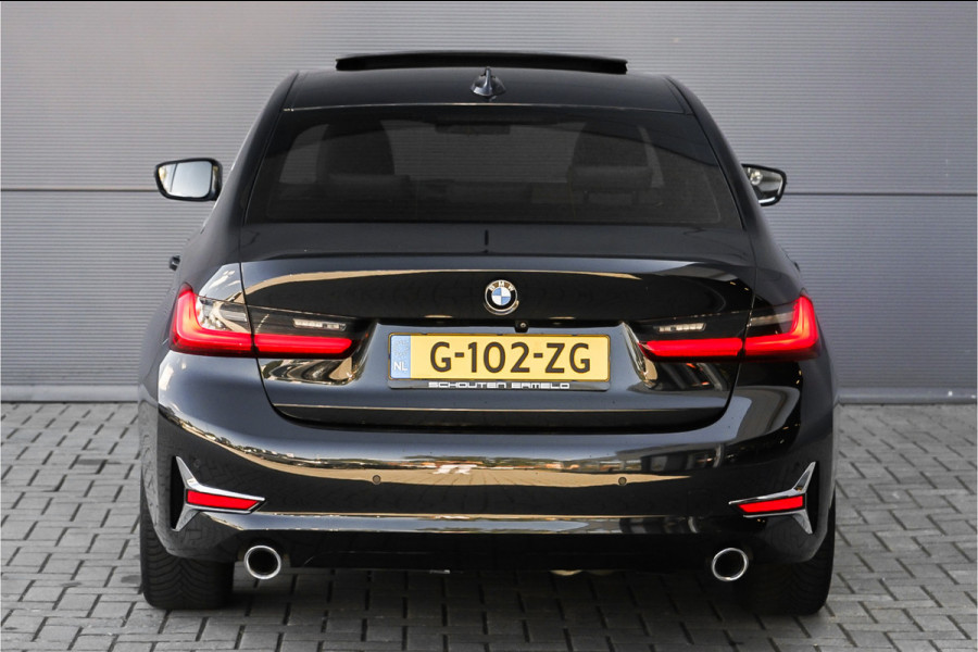 BMW 3-serie 320i High Exec Ed Schuifdak Trekhaak HUD 1e Eig