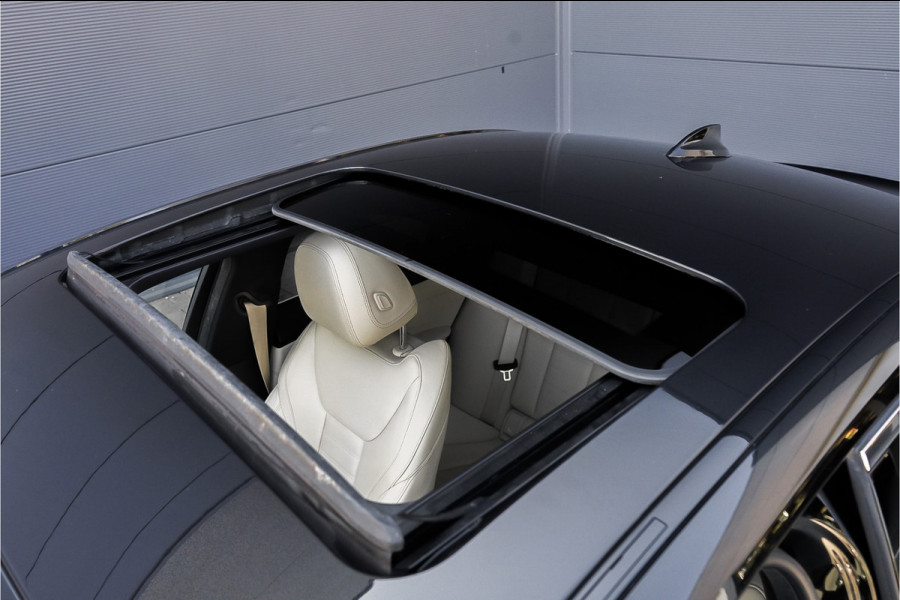 BMW 3-serie 320i High Exec Ed Schuifdak Trekhaak HUD 1e Eig