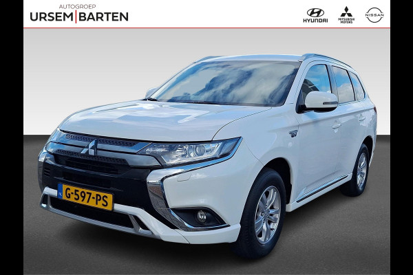 Mitsubishi Outlander 2.4 PHEV Pure | Apple Carplay/Android Auto | trekhaak