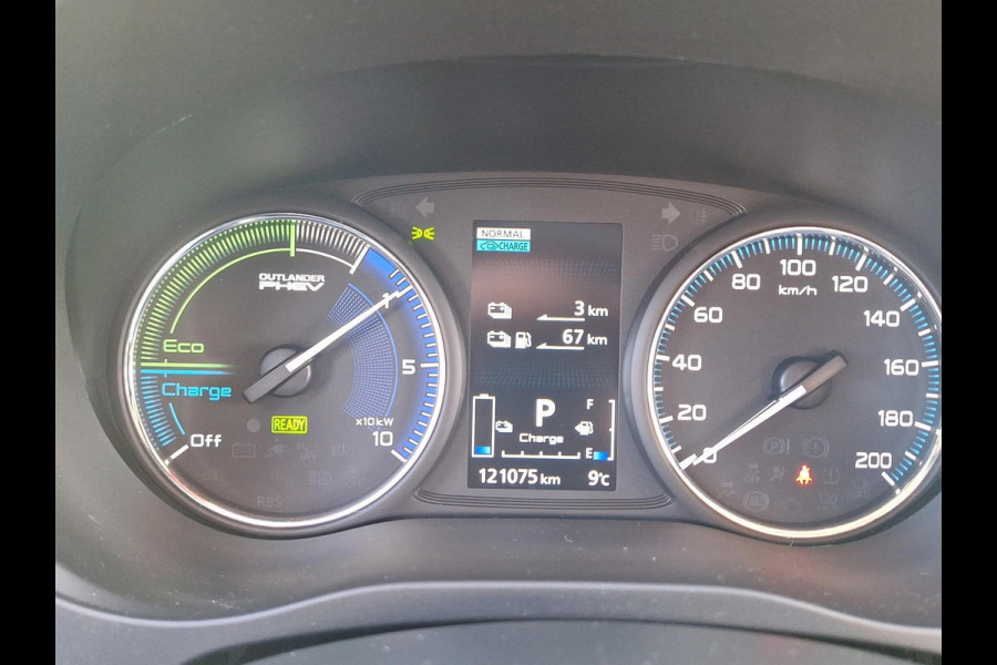 Mitsubishi Outlander 2.4 PHEV Pure | Apple Carplay/Android Auto | trekhaak