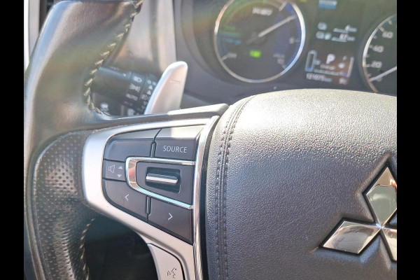 Mitsubishi Outlander 2.4 PHEV Pure | Apple Carplay/Android Auto | trekhaak