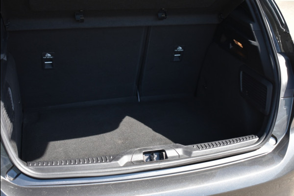Ford Focus 1.0 EcoB. ST L. Bns Winter-Comfort pack
