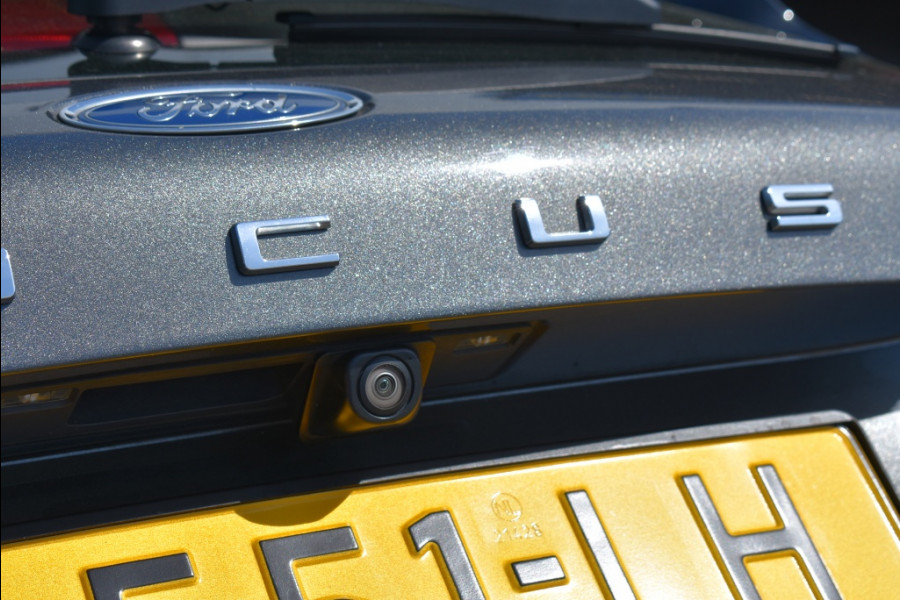 Ford Focus 1.0 EcoB. ST L. Bns Winter-Comfort pack