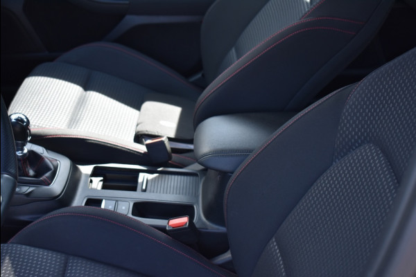 Ford Focus 1.0 EcoB. ST L. Bns Winter-Comfort pack