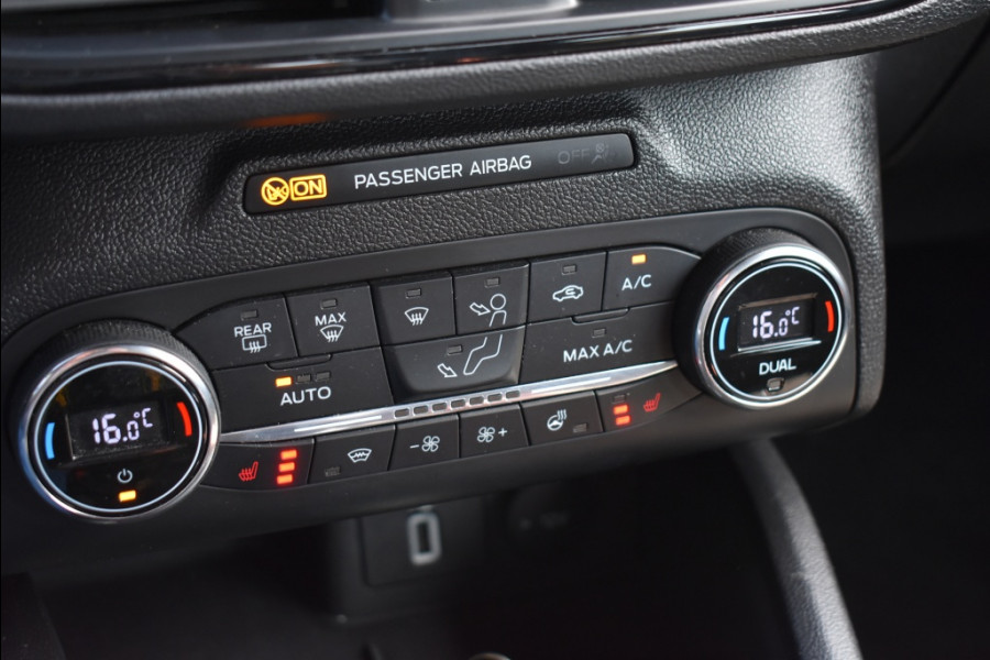 Ford Focus 1.0 EcoB. ST L. Bns Winter-Comfort pack