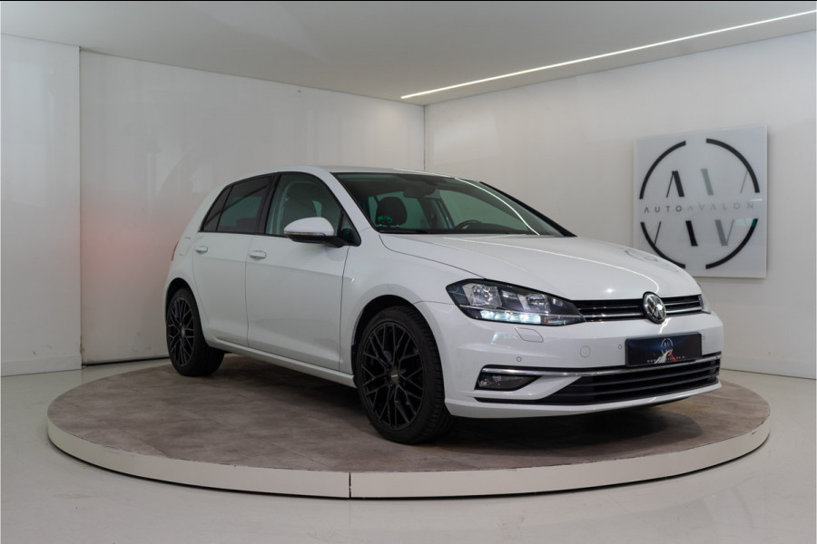 Volkswagen Golf 1.4 TSI Highline Business R 150PK | Discover Navi | Apple Carplay | Stoelverw. | Garantie
