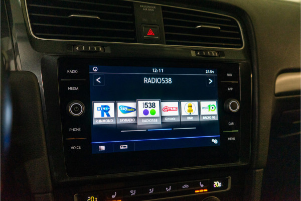 Volkswagen Golf 1.4 TSI Highline Business R 150PK | Discover Navi | Apple Carplay | Stoelverw. | Garantie