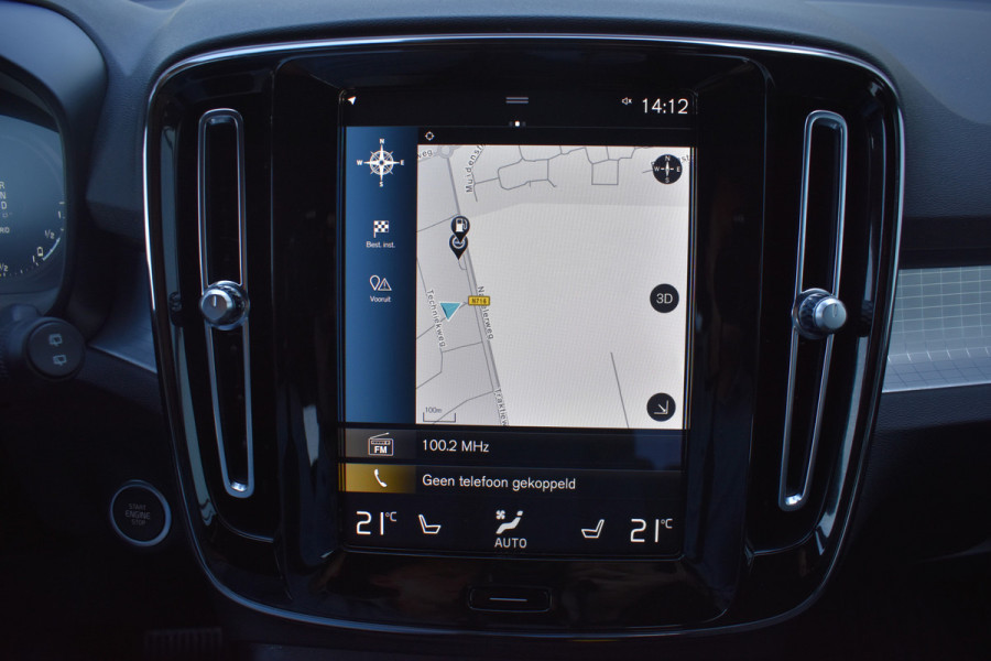 Volvo XC40 T4 211PK Plug-in hybrid Plus Dark | ACC | 360 Camera | Elektr. stoel | Getint glas | Stuurverwarming