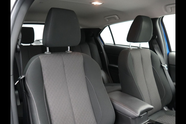 Mitsubishi Eclipse Cross 2.4 Intense Plug in Hybrid Dealer O.H. PHEV | Apple Carplay | Camera | Climate Control | Stoelverwarming | Cruise Control | L.M. 18" | DAB |