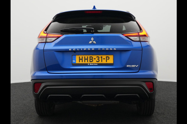 Mitsubishi Eclipse Cross 2.4 Intense Plug in Hybrid Dealer O.H. PHEV | Apple Carplay | Camera | Climate Control | Stoelverwarming | Cruise Control | L.M. 18" | DAB |