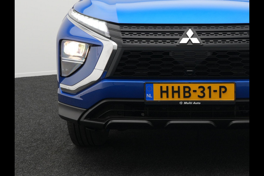 Mitsubishi Eclipse Cross 2.4 Intense Plug in Hybrid Dealer O.H. PHEV | Apple Carplay | Camera | Climate Control | Stoelverwarming | Cruise Control | L.M. 18" | DAB |