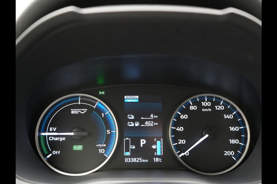 Mitsubishi Eclipse Cross 2.4 Intense Plug in Hybrid Dealer O.H. PHEV | Apple Carplay | Camera | Climate Control | Stoelverwarming | Cruise Control | L.M. 18" | DAB |