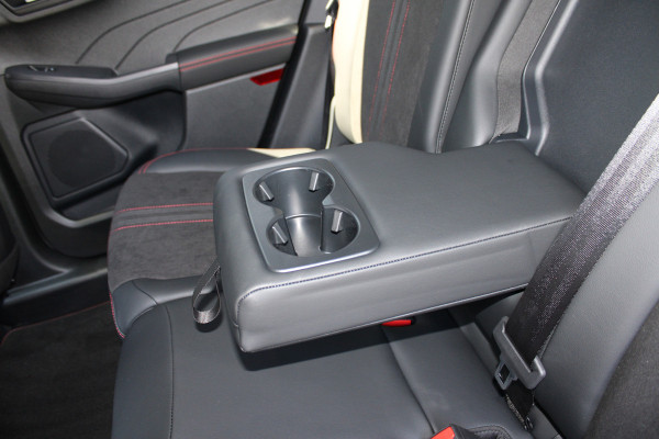 Ford Kuga 2.5 PHEV ST-Line X | Technology Pack | Winterpack | AGR | Head-up | BLIS | Navigatie
