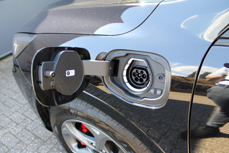 Ford Kuga 2.5 PHEV ST-Line X | Technology Pack | Winterpack | AGR | Head-up | BLIS | Navigatie