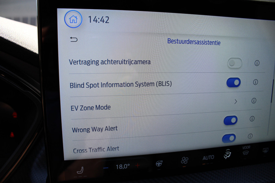 Ford Kuga 2.5 PHEV ST-Line X | Technology Pack | Winterpack | AGR | Head-up | BLIS | Navigatie