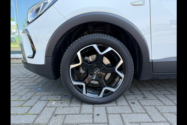 Opel Crossland 1.2 Turbo GS Line - Automaat - Winterpakket - Media Apple/Android - LED - Climate
