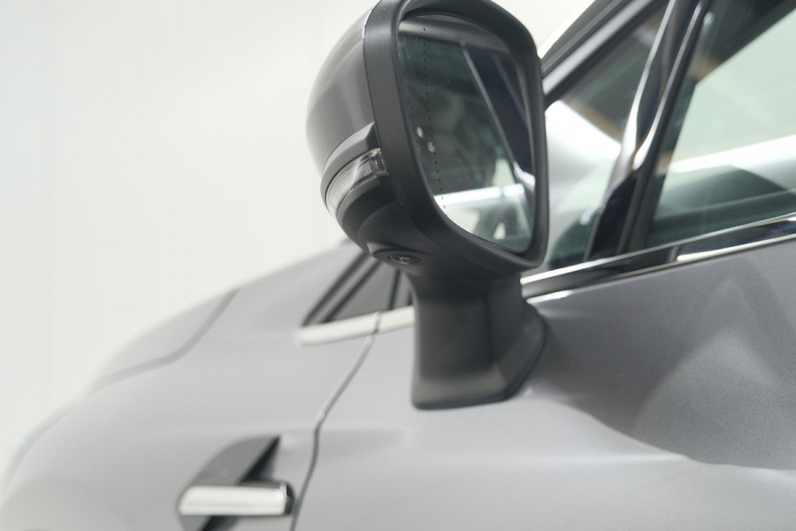 Renault Captur TCe 90 techno | 360 Camera | Navigatie | 9.3 Inch Groot Scherm | Apple Carplay | Parkeersensoren