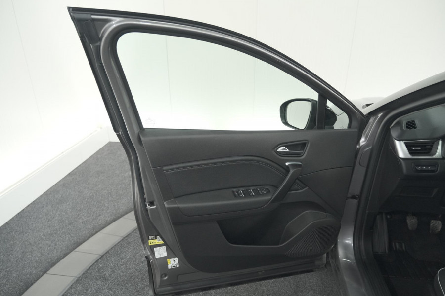 Renault Captur TCe 90 techno | 360 Camera | Navigatie | 9.3 Inch Groot Scherm | Apple Carplay | Parkeersensoren