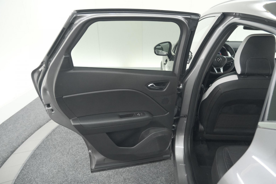 Renault Captur TCe 90 techno | 360 Camera | Navigatie | 9.3 Inch Groot Scherm | Apple Carplay | Parkeersensoren