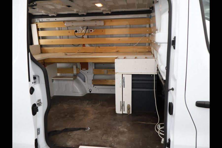 Renault Trafic 2.0 dCi 120 T27 L1H1 Comfort | Navigatie | Cruise Control | Parkeersensoren |