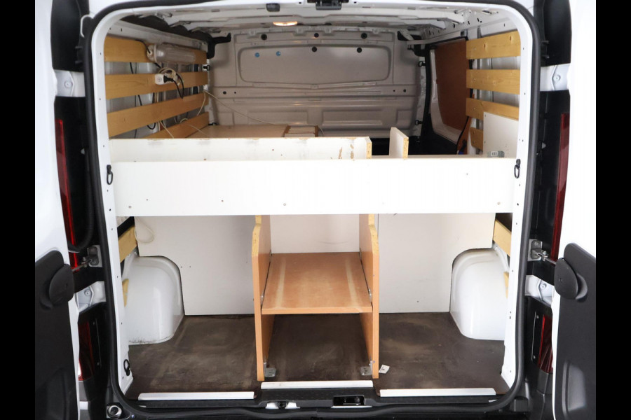 Renault Trafic 2.0 dCi 120 T27 L1H1 Comfort | Navigatie | Cruise Control | Parkeersensoren |