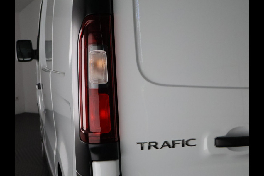 Renault Trafic 2.0 dCi 120 T27 L1H1 Comfort | Navigatie | Cruise Control | Parkeersensoren |