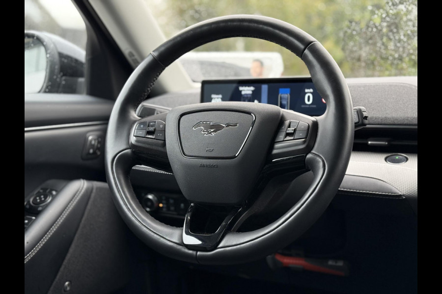 Ford Mustang Mach-E RWD | Panorama | Leder | Bang & Olufssen |