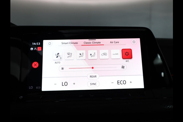 Volkswagen Golf 1.4 eHybrid GTE 245 pk Automaat (DSG) | Navigatie | Panoramadak | Parkeersensoren | Autom. airco (3 zones) | LED koplampen |