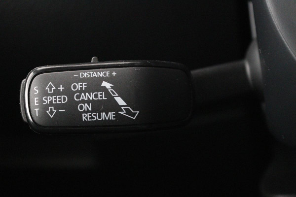 Škoda Superb 1.4 TSI iV Laurin & Klement | Standkachel | Trekhaak | Adaptive cruise | Leder | Sfeerverlichting | Stoel & stuurverwarming | Camera | Carplay | Virtual Cockpit | Achterbankverwarming | PHEV