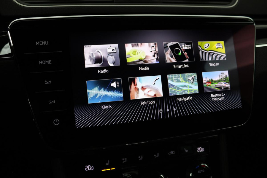 Škoda Superb 1.4 TSI iV Laurin & Klement | Standkachel | Trekhaak | Adaptive cruise | Leder | Sfeerverlichting | Stoel & stuurverwarming | Camera | Carplay | Virtual Cockpit | Achterbankverwarming | PHEV