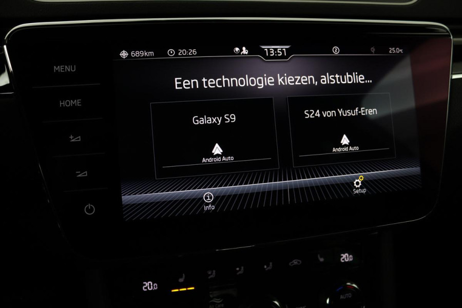 Škoda Superb 1.4 TSI iV Laurin & Klement | Standkachel | Trekhaak | Adaptive cruise | Leder | Sfeerverlichting | Stoel & stuurverwarming | Camera | Carplay | Virtual Cockpit | Achterbankverwarming | PHEV