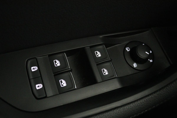 Škoda Superb 1.4 TSI iV Laurin & Klement | Standkachel | Trekhaak | Adaptive cruise | Leder | Sfeerverlichting | Stoel & stuurverwarming | Camera | Carplay | Virtual Cockpit | Achterbankverwarming | PHEV