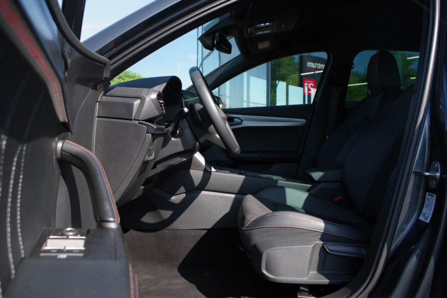 CUPRA Formentor 1.4 e-Hybrid 204 PK Adrenaline PHEV, LED, Adap. Cruise Control, Stoelverwarming