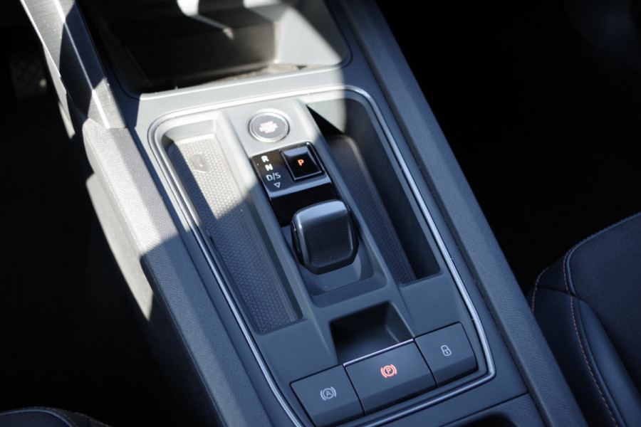 CUPRA Formentor 1.4 e-Hybrid 204 PK Adrenaline PHEV, LED, Adap. Cruise Control, Stoelverwarming