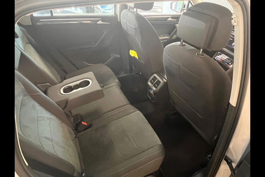 Volkswagen Tiguan 1.4 TSI eHybrid 245PK PLUG IN DSG NAVI CAMERA CARPLAY IQ LIGHT PDC