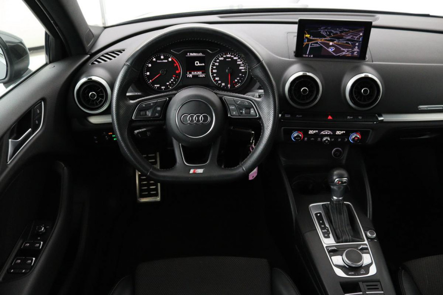Audi A3 1.0 TFSI Sport S Line Edition | Half leder | Sportstoelen | Full LED | Climate control | Navigatie | Cruise control | Parkeerhulp | Bluetooth