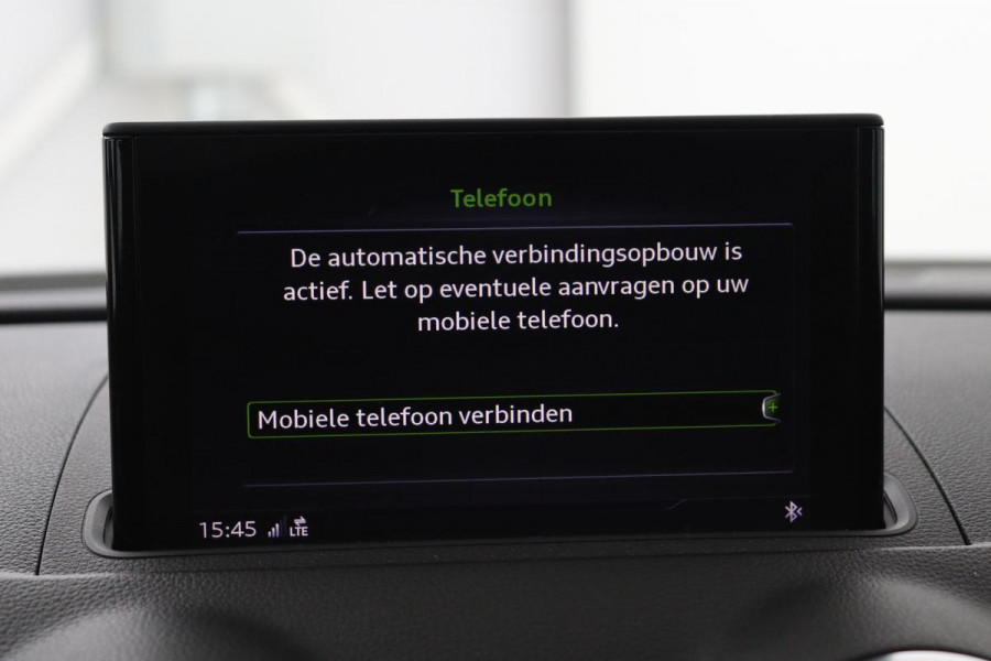 Audi A3 1.0 TFSI Sport S Line Edition | Half leder | Sportstoelen | Full LED | Climate control | Navigatie | Cruise control | Parkeerhulp | Bluetooth