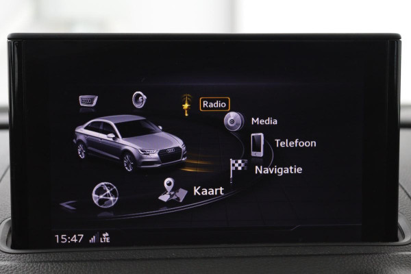 Audi A3 1.0 TFSI Sport S Line Edition | Half leder | Sportstoelen | Full LED | Climate control | Navigatie | Cruise control | Parkeerhulp | Bluetooth