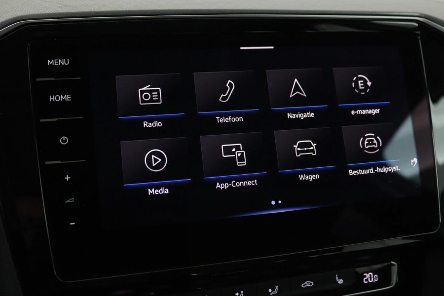 Volkswagen Passat 1.4 TSI PHEV GTE | Panoramadak | Stoelverwarming | Matrix LED | Carplay | Adaptive cruise | Navigatie | Camera | Side Assist | Climate control