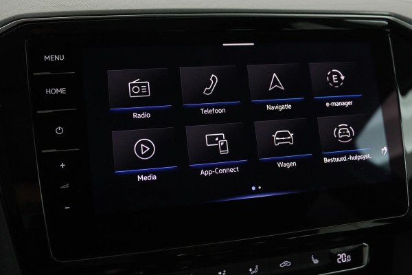 Volkswagen Passat 1.4 TSI PHEV GTE | Panoramadak | Stoelverwarming | Matrix LED | Carplay | Adaptive cruise | Navigatie | Camera | Side Assist | Climate control