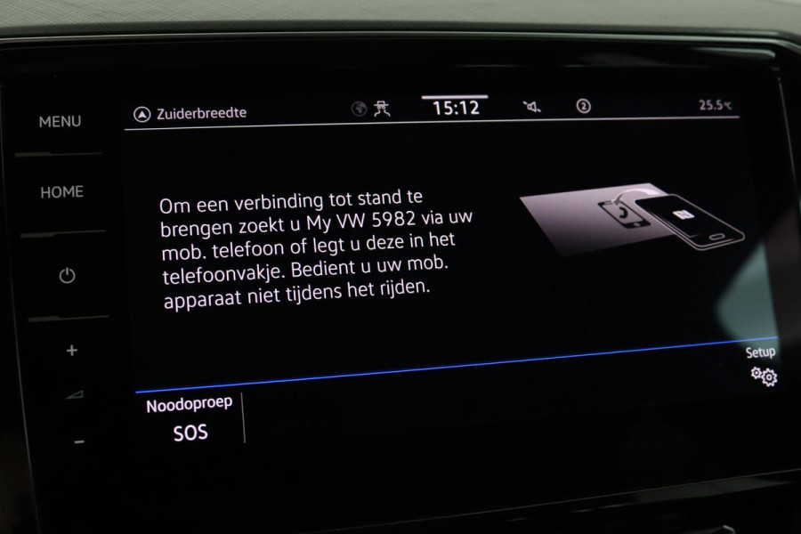Volkswagen Passat 1.4 TSI PHEV GTE | Panoramadak | Stoelverwarming | Matrix LED | Carplay | Adaptive cruise | Navigatie | Camera | Side Assist | Climate control
