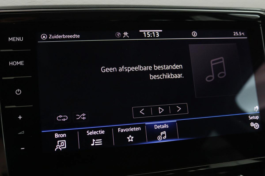 Volkswagen Passat 1.4 TSI PHEV GTE | Panoramadak | Stoelverwarming | Matrix LED | Carplay | Adaptive cruise | Navigatie | Camera | Side Assist | Climate control
