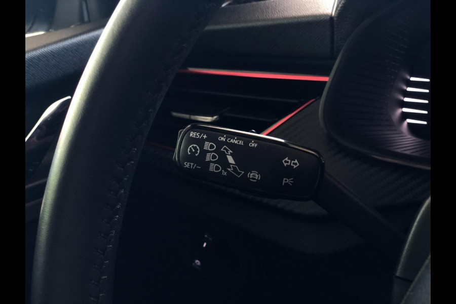 Škoda Kamiq 1.0 TSI Monte Carlo | Panoramadak, Virtual Cockpit, Camera, Climate, Carplay/Android | Dealeronderhouden | NAP |