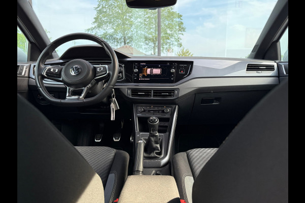 Volkswagen Polo 1.0 TSI Highline Business R - Virt.Cockpit - Navi - Camera - Org.NL