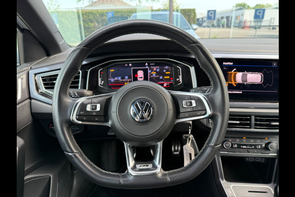 Volkswagen Polo 1.0 TSI Highline Business R - Virt.Cockpit - Navi - Camera - Org.NL