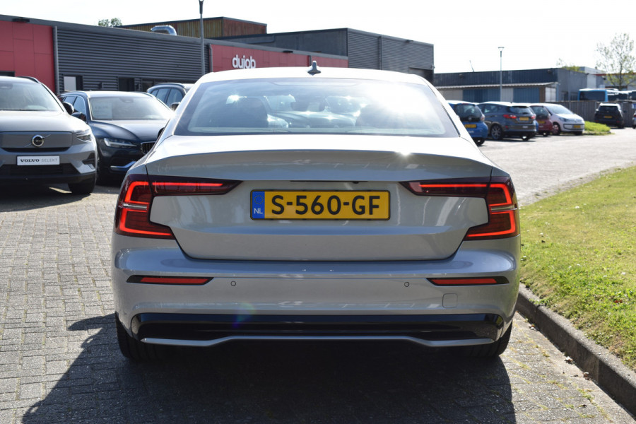 Volvo S60 Recharge T6 AWD Plus Dark H&K | ACC | 360 camera | Sportstoelen | Blis | Stuurverwarming | Stoelverwarming