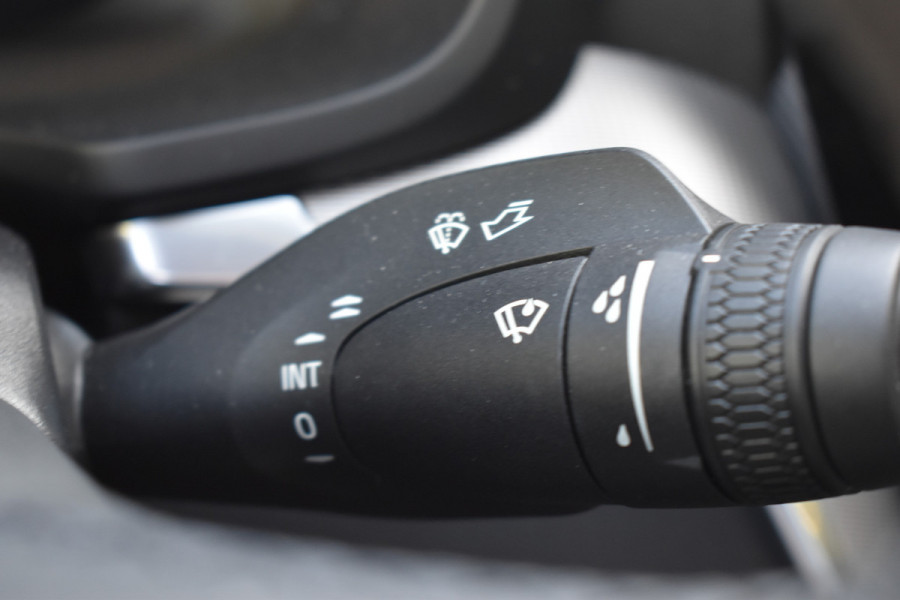 Volvo S60 Recharge T6 AWD Plus Dark H&K | ACC | 360 camera | Sportstoelen | Blis | Stuurverwarming | Stoelverwarming