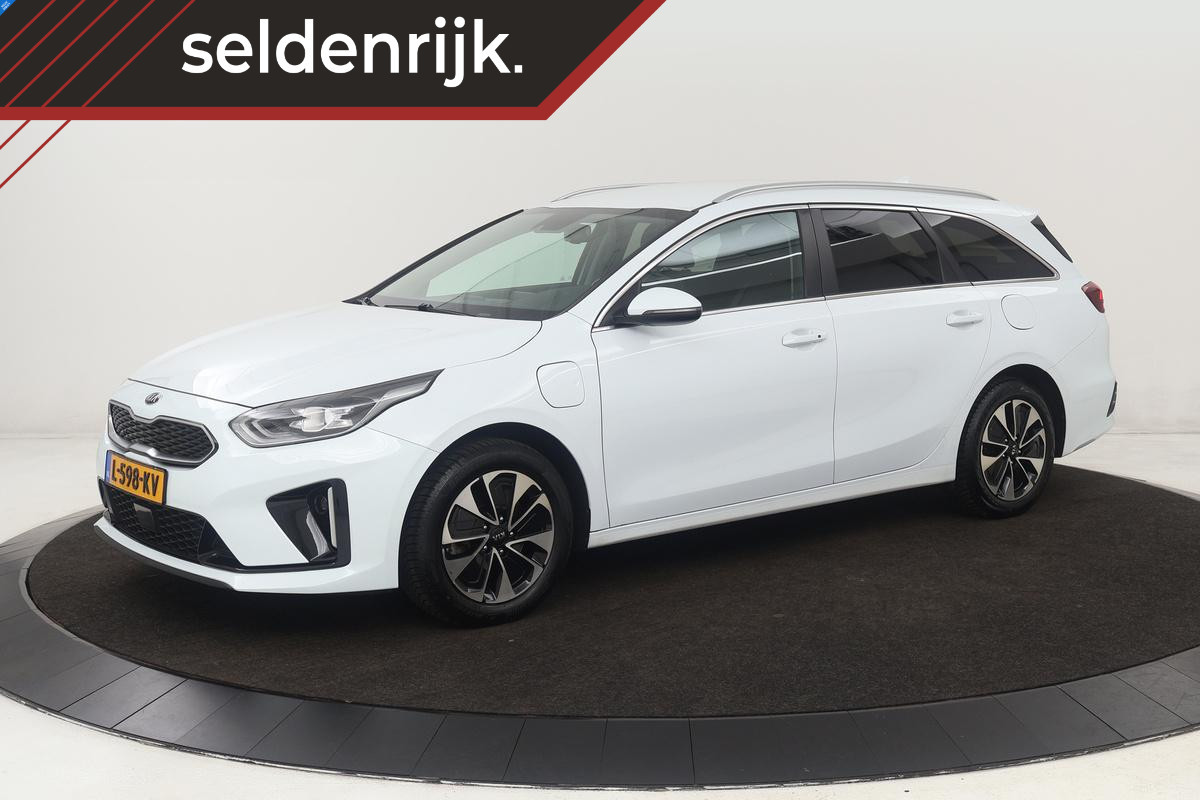 Kia Ceed 1.6 GDI PHEV DynamicLine | Stoel & stuurverwarming | Adaptive cruise | Trekhaak | Camera | Half leder | Navigatie | Keyless | Full LED Kia Ceed 1.6 GDI PHEV DynamicLine | Stoel & stuurverwarming | Adaptive cruise | Trekhaak | Camera | Half leder | Navigatie | Keyless | Full LED