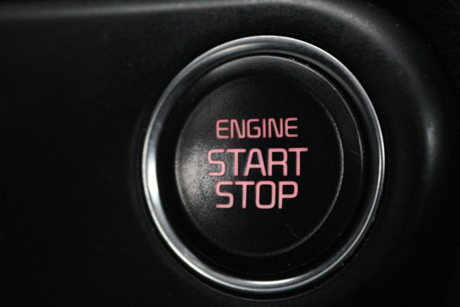 Kia Ceed 1.6 GDI PHEV DynamicLine | Stoel & stuurverwarming | Adaptive cruise | Trekhaak | Camera | Half leder | Navigatie | Keyless | Full LED