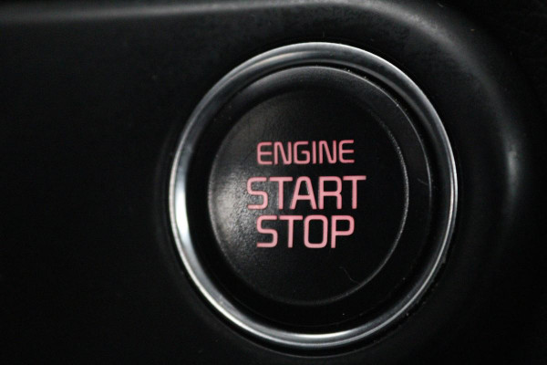 Kia Ceed 1.6 GDI PHEV DynamicLine | Stoel & stuurverwarming | Adaptive cruise | Trekhaak | Camera | Half leder | Navigatie | Keyless | Full LED